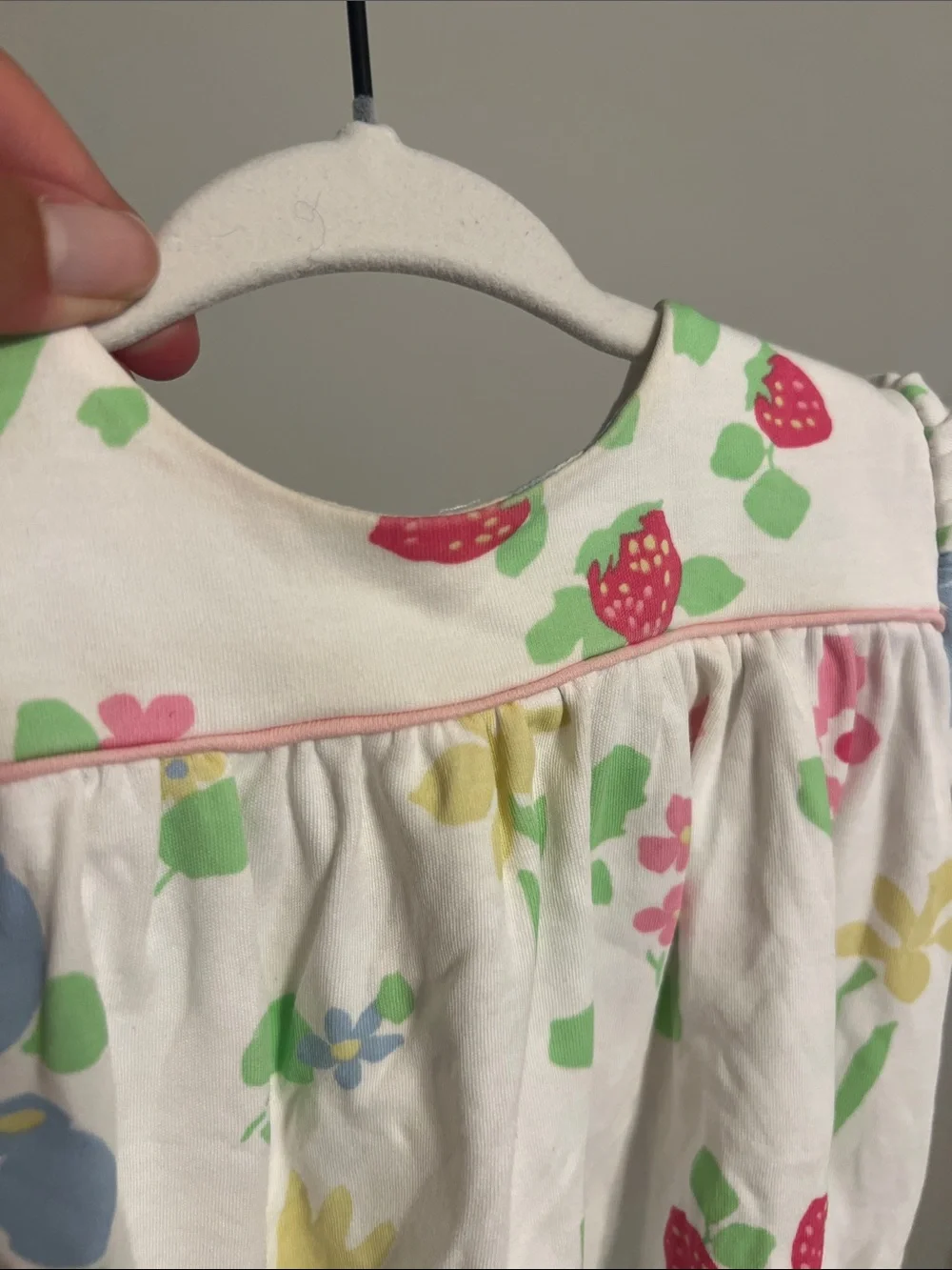 TBBC White Baby Floral Strawberry Bubble 6-12